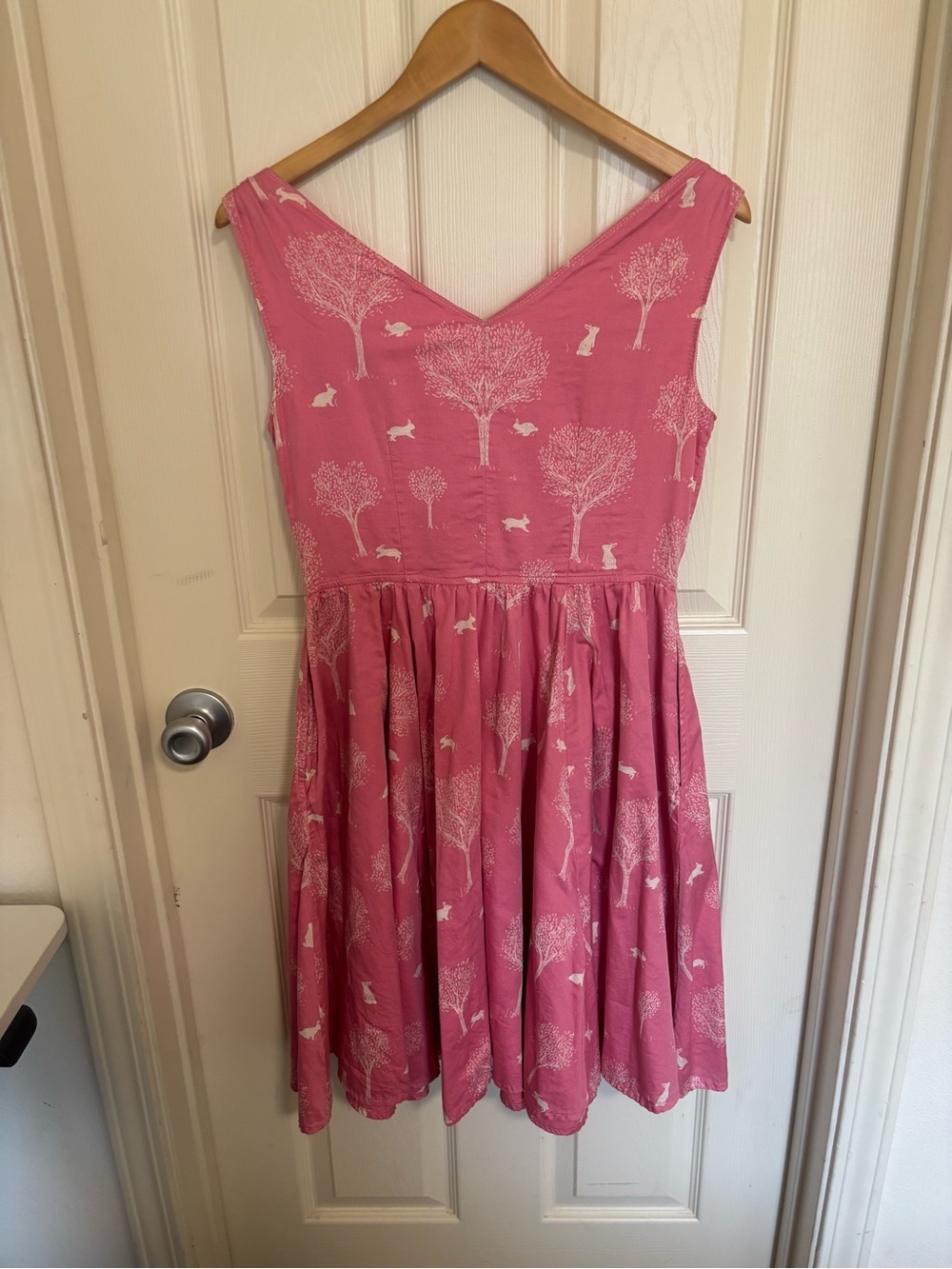 Vintage 1950s style Woodland Rabbit Print Dress XS/S | Fit & Flare - Picture 6 of 7